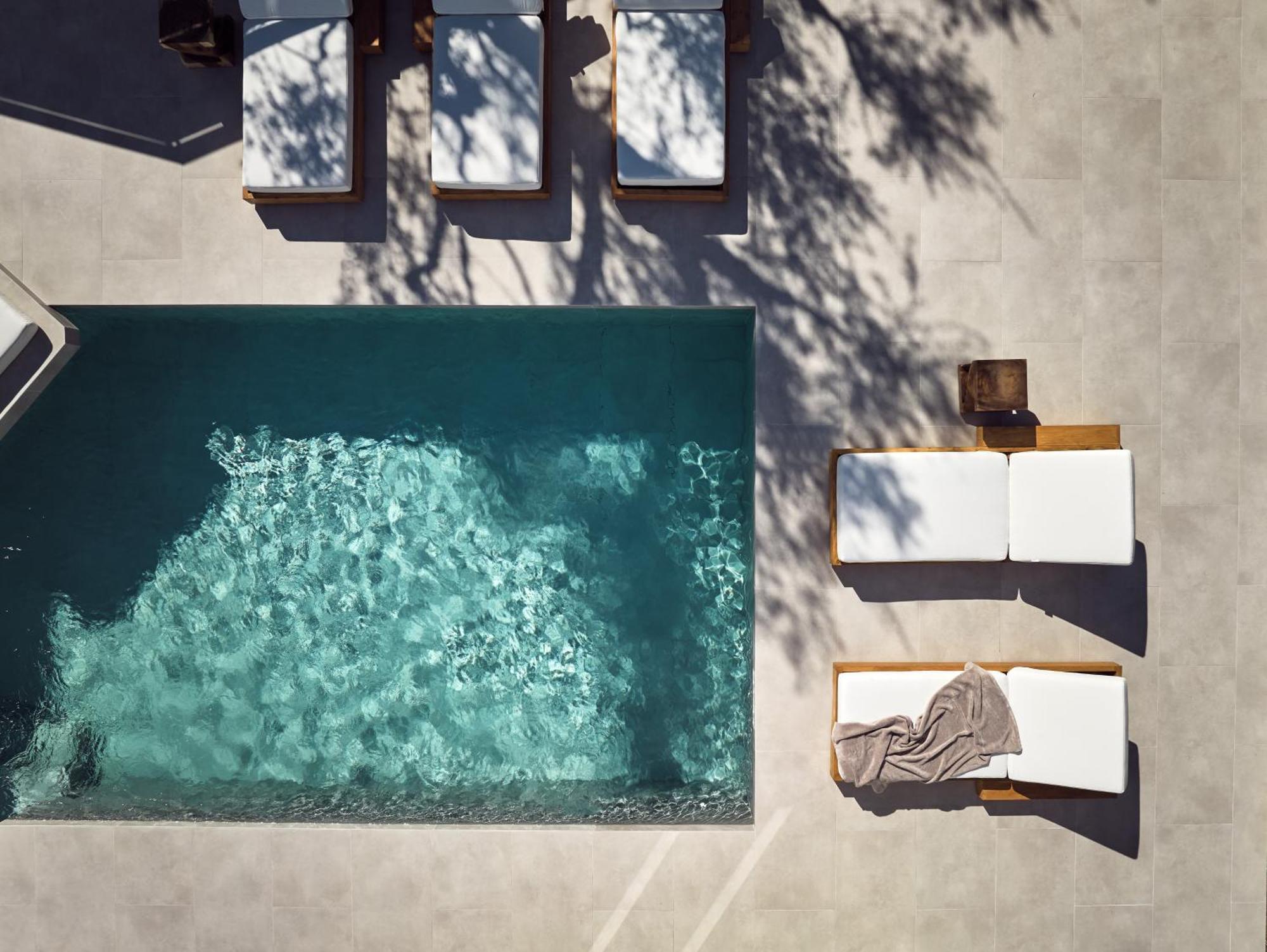Estelle Villa, A Flamboyant Escape With Pool, By Thinkvilla Romírion Buitenkant foto